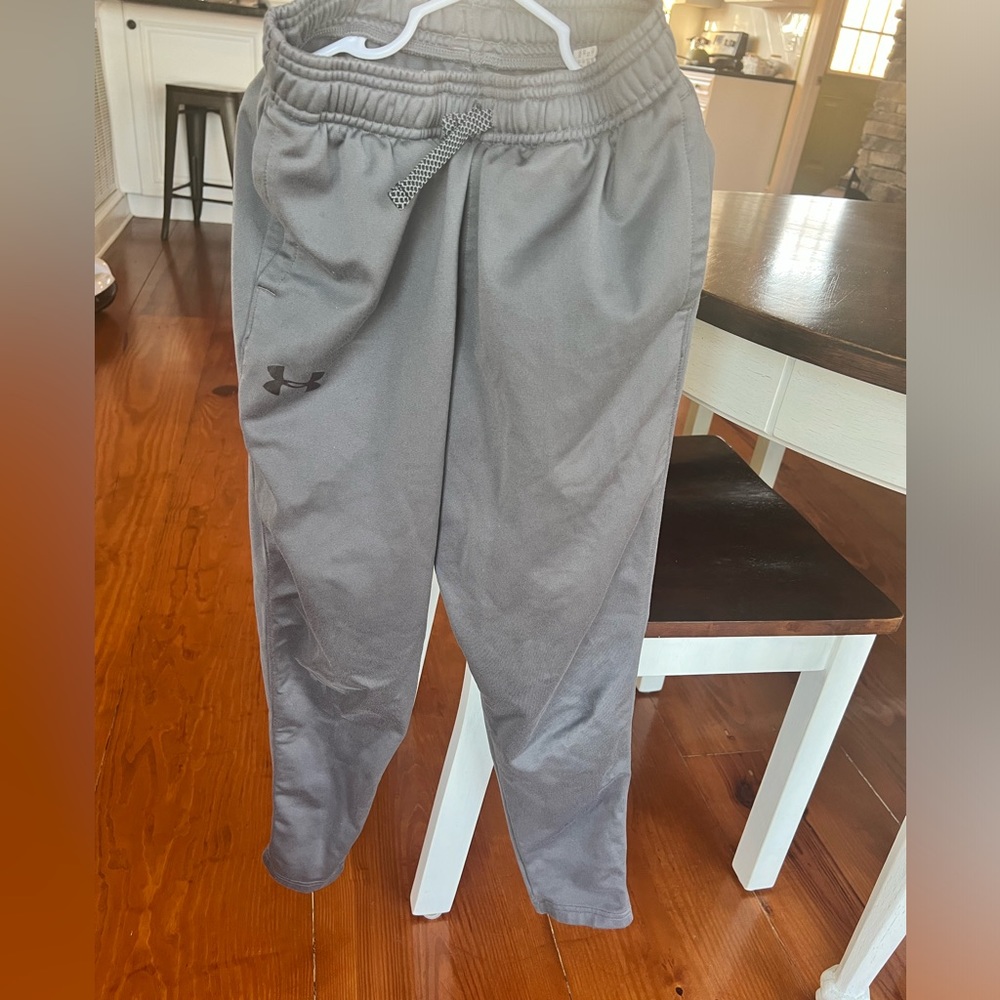 Under armour fitted pants